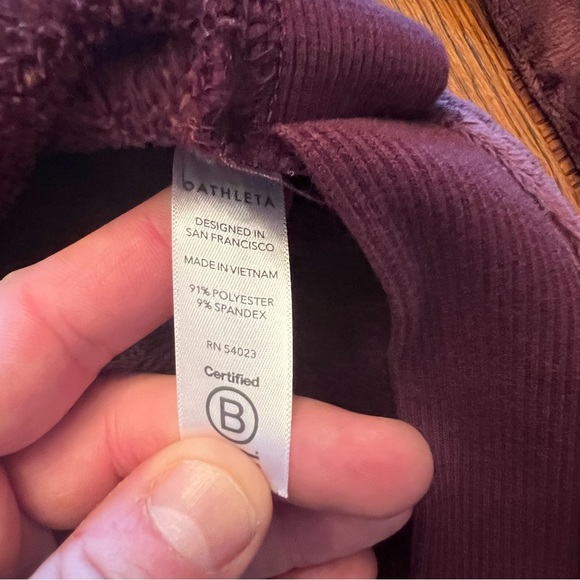 Athleta Double Cozy Karma Funnel Neck Sweatshirt Cabernet XXS Relaxed Fit Yoga - Picture 9 of 14